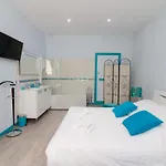 Les Du 