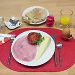 Les Du 